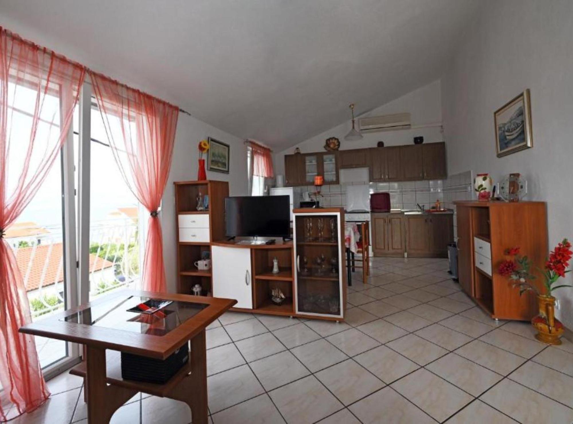 Apartments Mihovilovic - 50 M From Beach Slatine Rom bilde